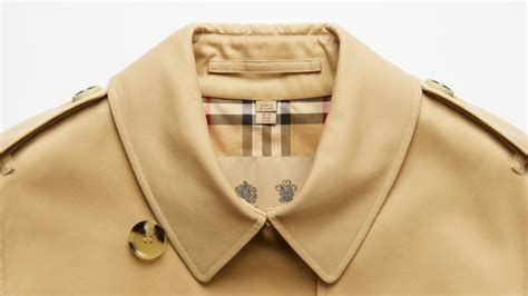 Burberry x Vestiaire Collective